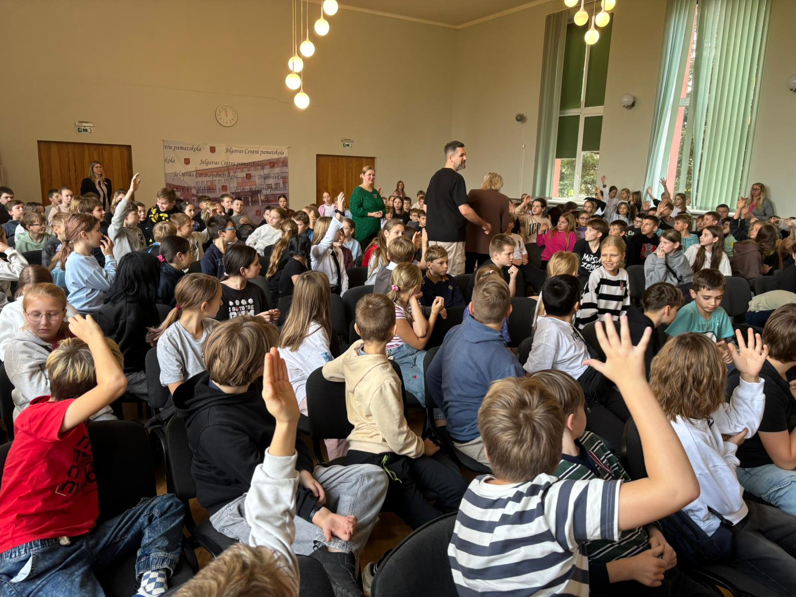 @Mitau Diver viesošanās skolā