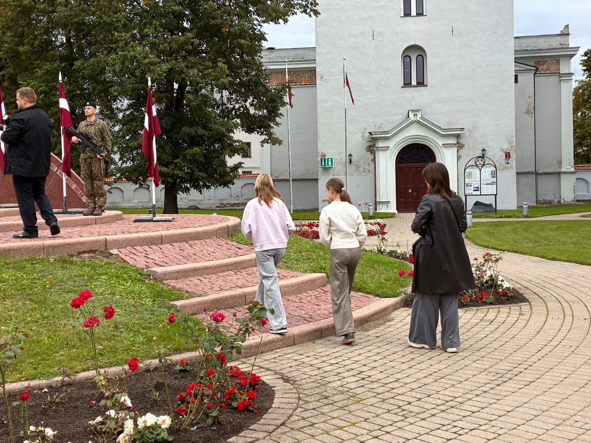 Godinām Latvijas pirmo Valsts prezidentu Jāni Čaksti