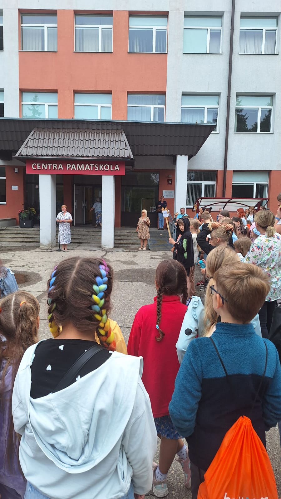 1.klašu vasaras skoliņa un 2.-9.klašu bērnu un jauniešu nometne
